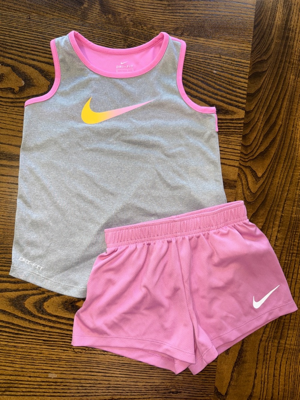 🩷Girls Nike Set🩷